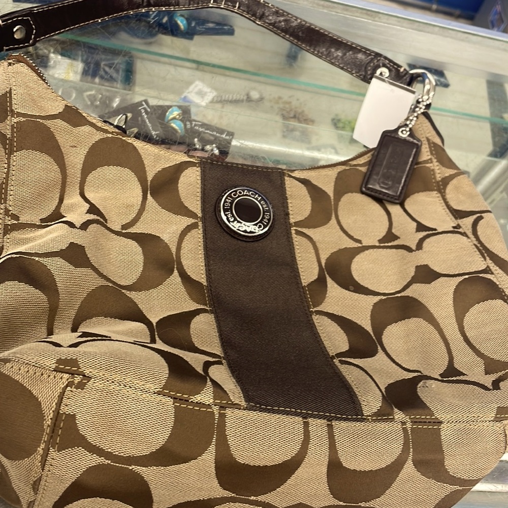 Brown Coach Shoulder Purse Medium